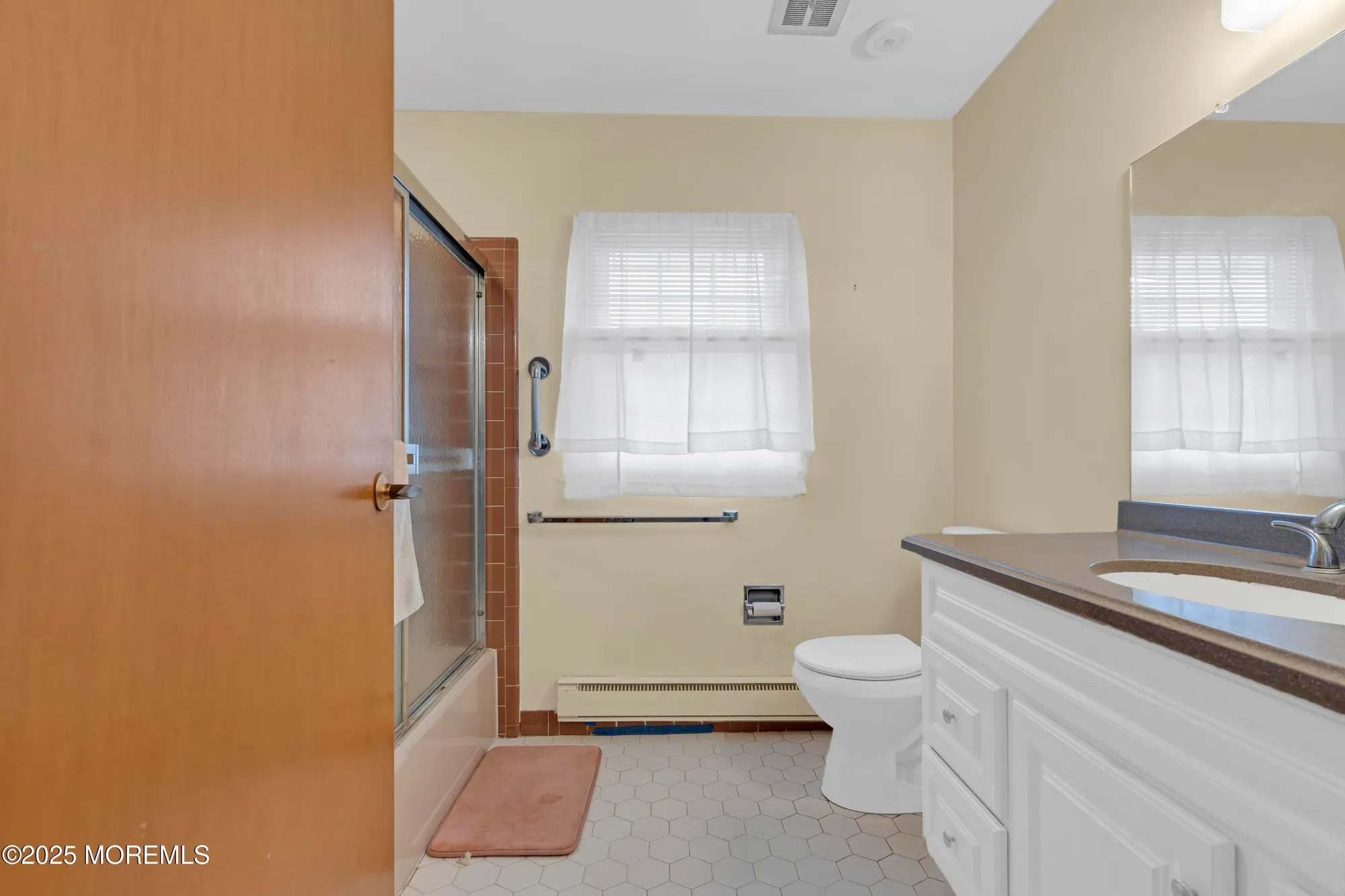Property Slideshow image 20 of 36 | 237 huntington dr c, Lakewood, NJ, 08701