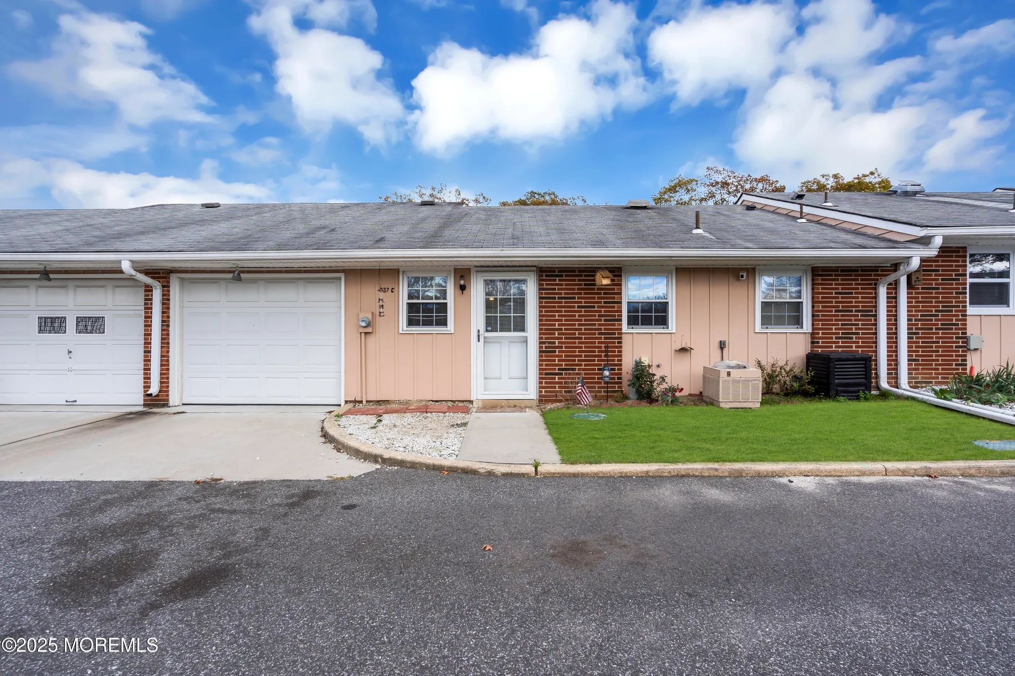 Property Slideshow image 31 of 36 | 237 huntington dr c, Lakewood, NJ, 08701