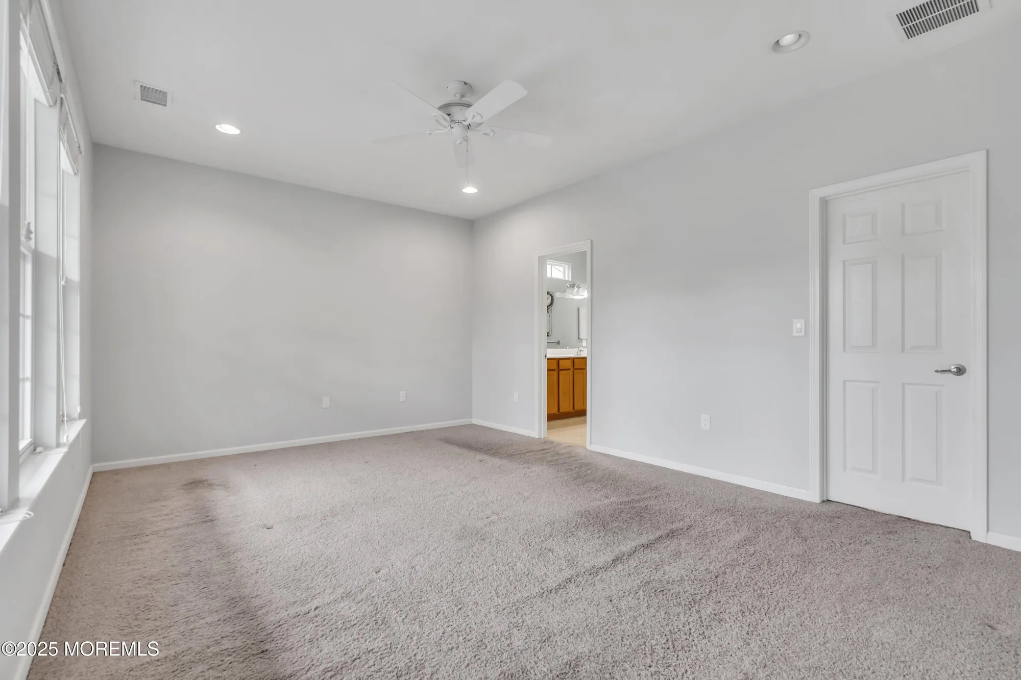 Property Slideshow image 22 of 37 | 42 pembroke dr, Jackson, NJ, 08527