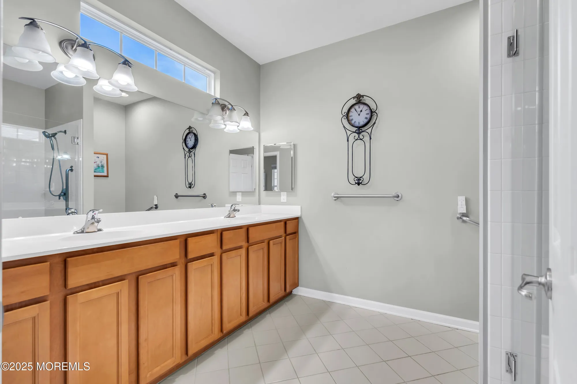 Property Slideshow image 26 of 37 | 42 pembroke dr, Jackson, NJ, 08527