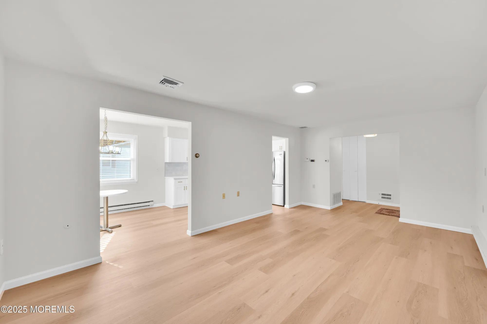 Property Slideshow image 12 of 38 | 8 holmes ct, Brick, NJ, 08724