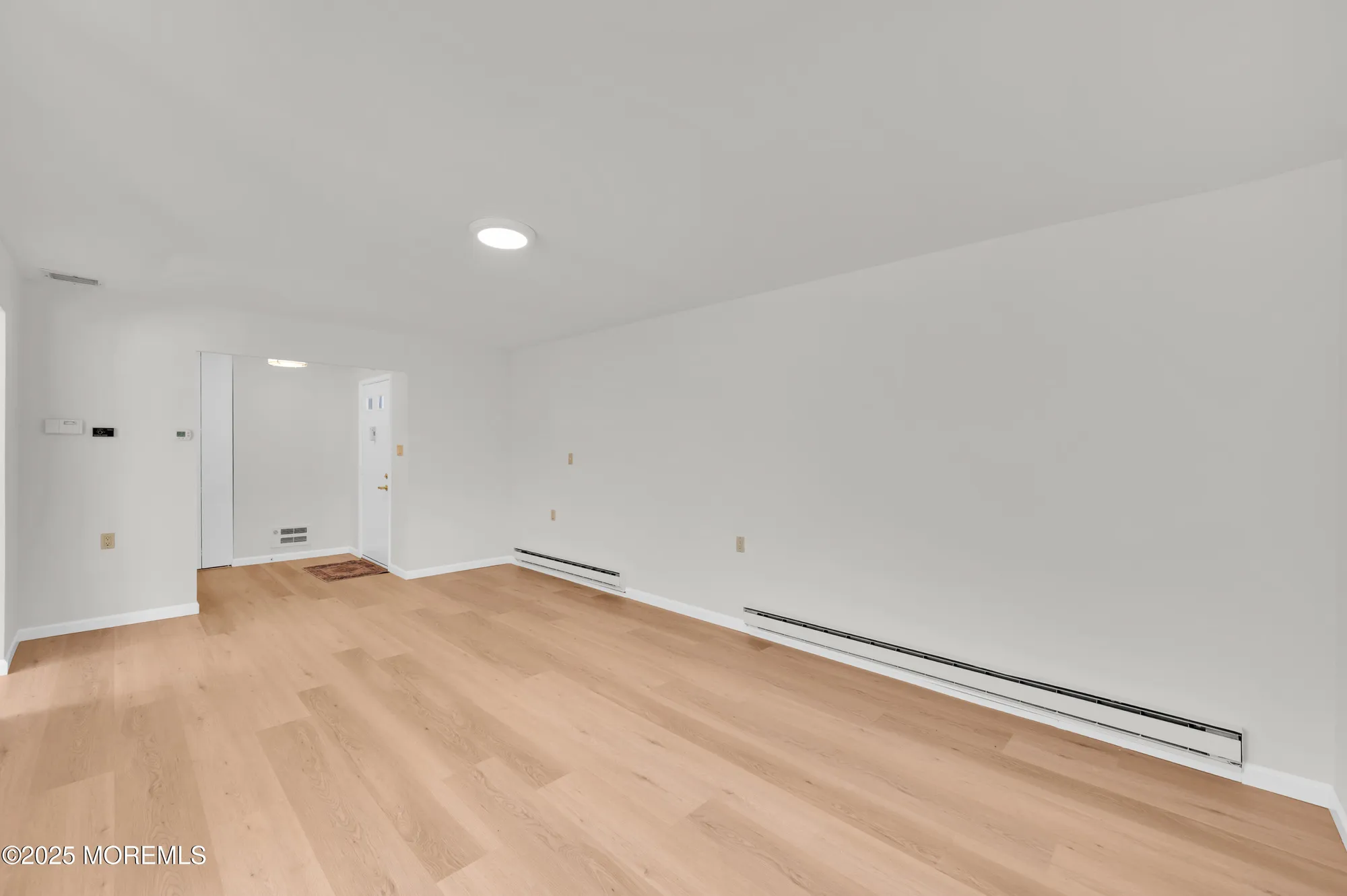 Property Slideshow image 10 of 38 | 8 holmes ct, Brick, NJ, 08724