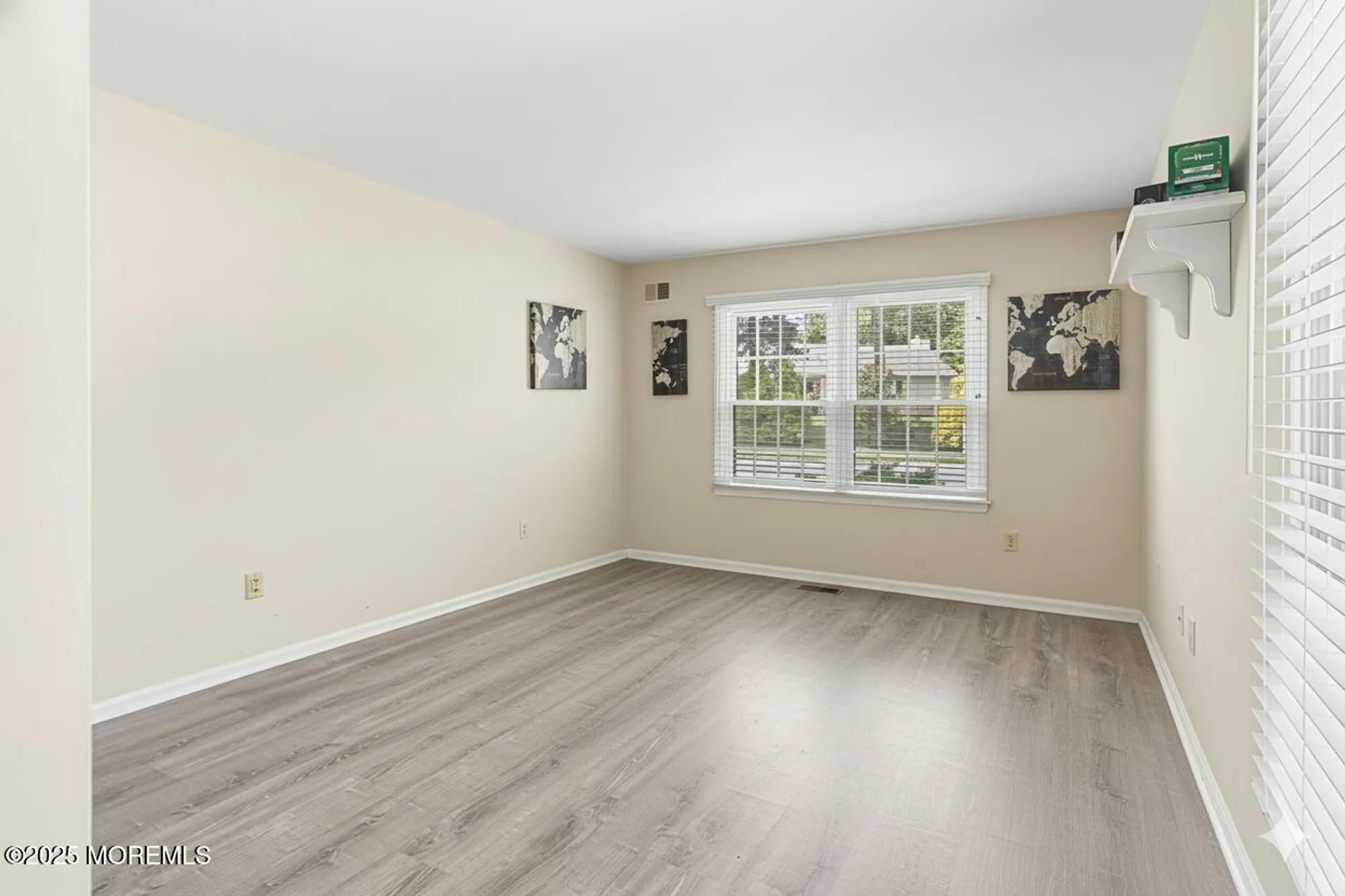 Property Slideshow image 14 of 28 | 1869 buttonwood ave, Toms River, NJ, 08755