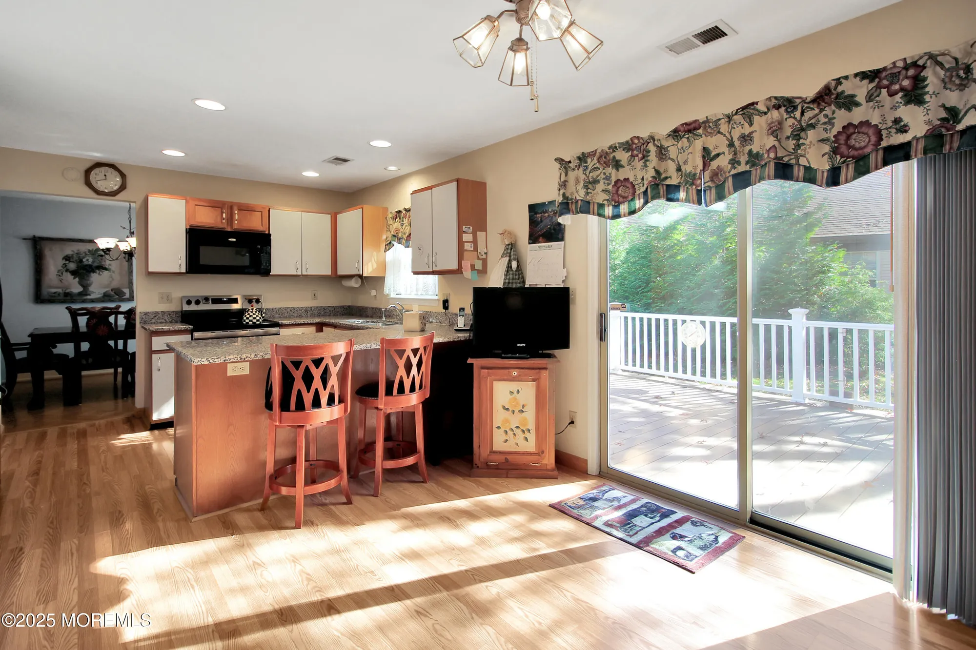 Property Slideshow image 20 of 35 | 8 morning glory ln, Whiting, NJ, 08759