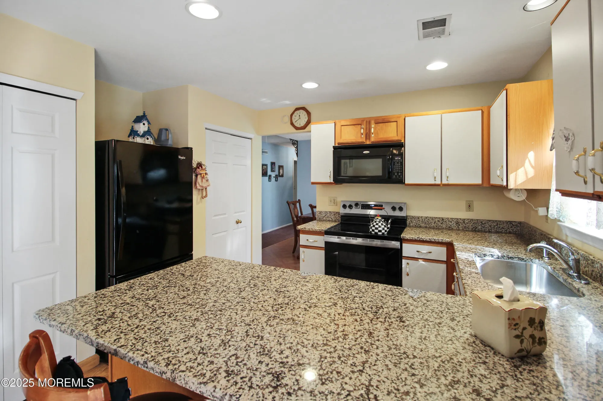 Property Slideshow image 15 of 35 | 8 morning glory ln, Whiting, NJ, 08759