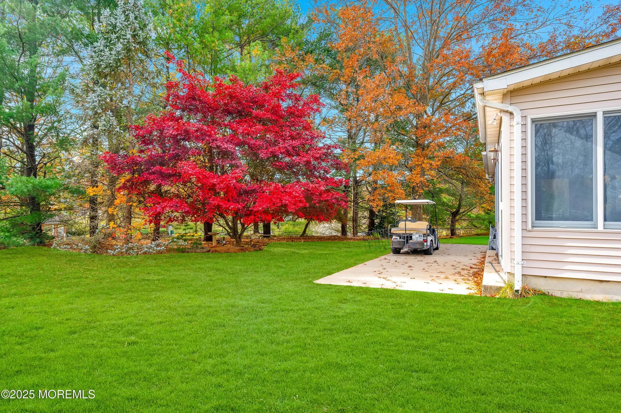 Property Slideshow image 3 of 40 | 2221 s chanticleer ct, Toms River, NJ, 08755