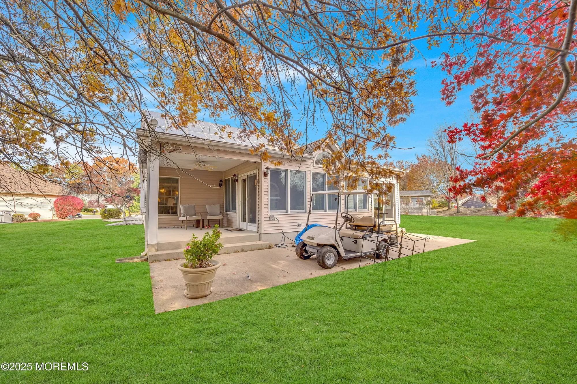 Property Slideshow image 33 of 40 | 2221 s chanticleer ct, Toms River, NJ, 08755