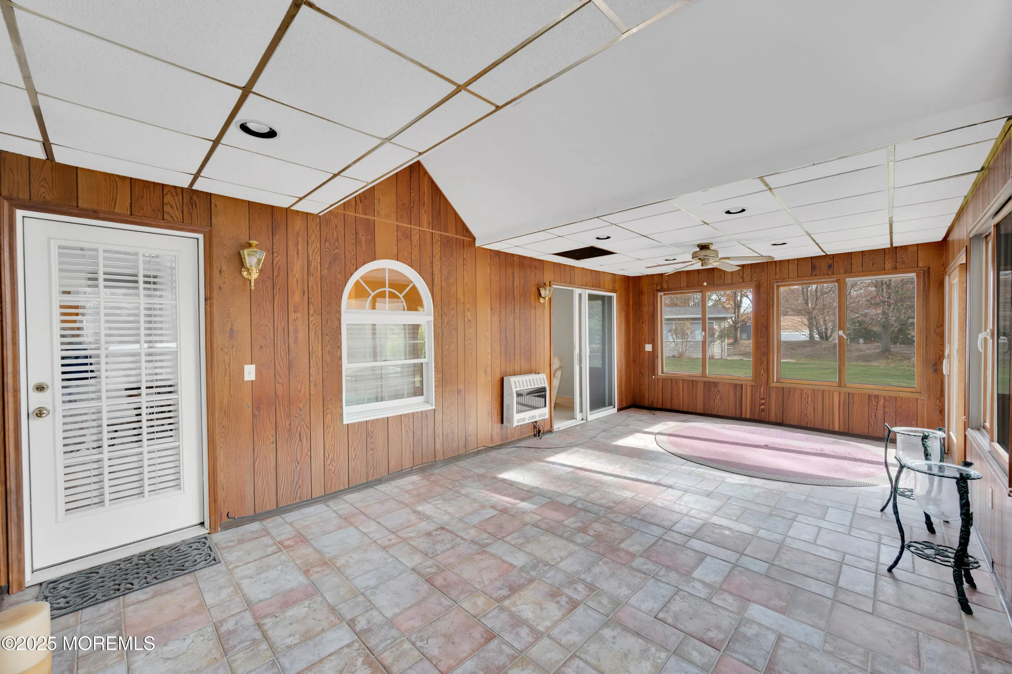 Property Slideshow image 30 of 40 | 2221 s chanticleer ct, Toms River, NJ, 08755