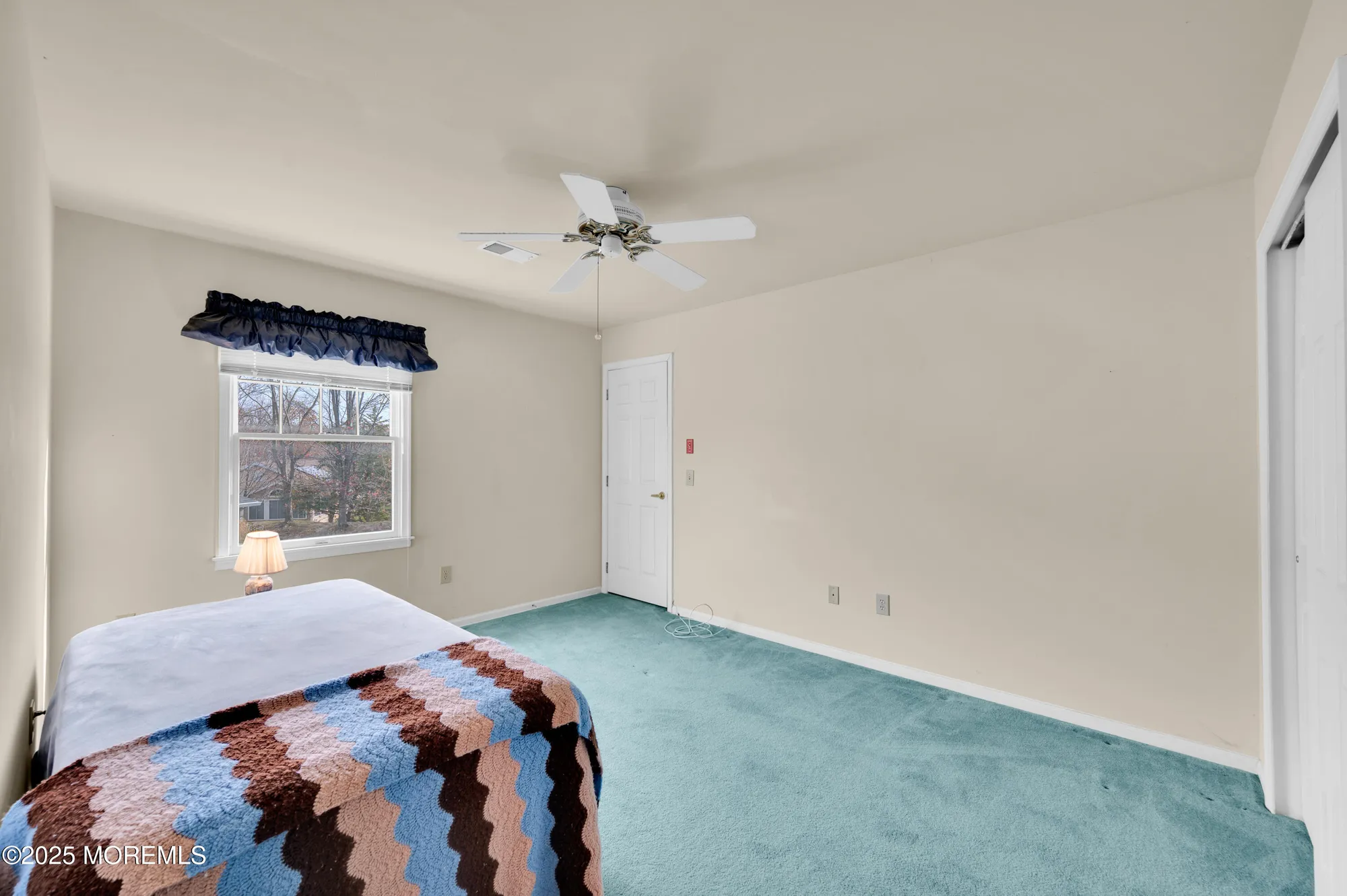 Property Slideshow image 22 of 40 | 2221 s chanticleer ct, Toms River, NJ, 08755