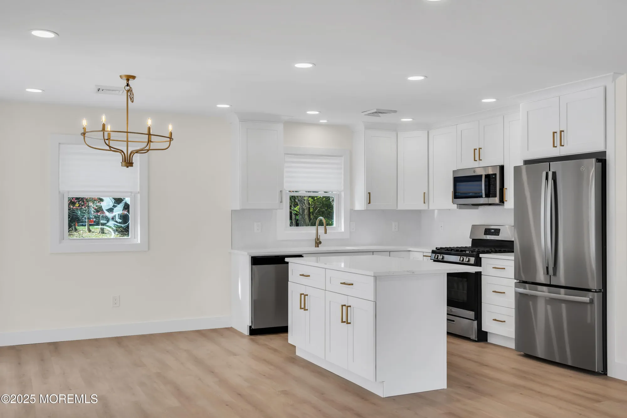 Property Slideshow image 6 of 45 | 83 eton rd, Toms River, NJ, 08757