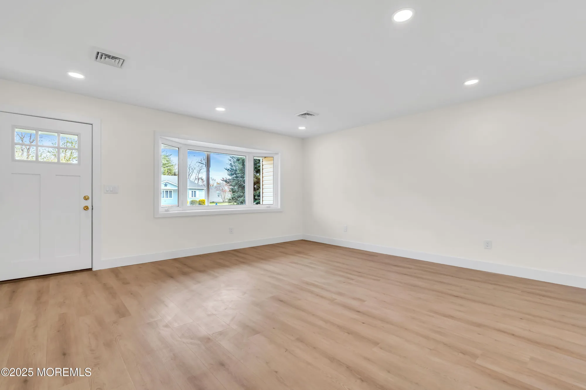 Property Slideshow image 8 of 45 | 83 eton rd, Toms River, NJ, 08757