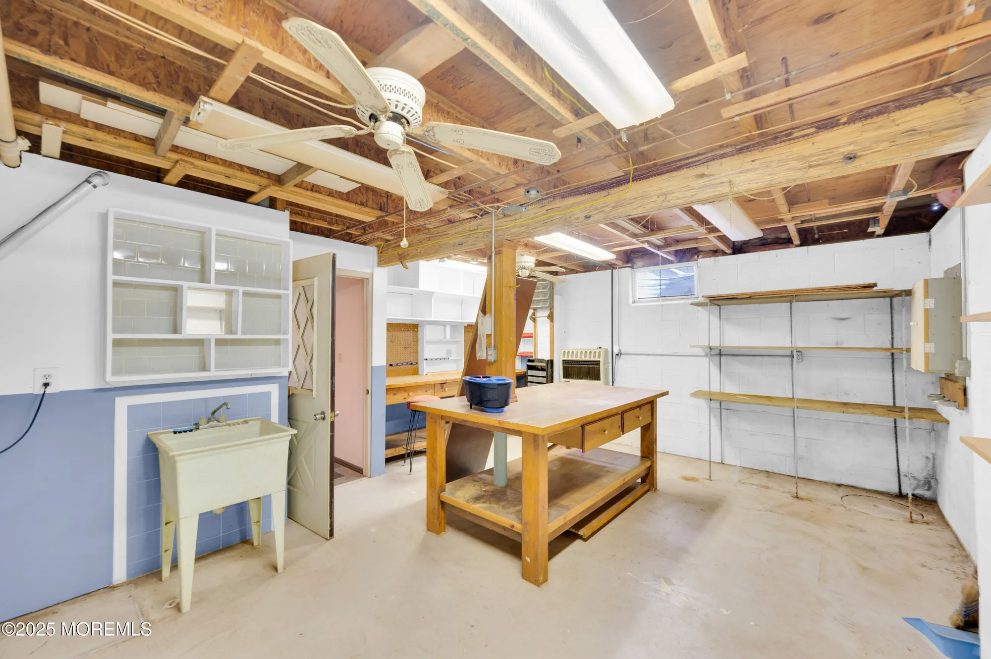 Property Slideshow image 34 of 40 | 2221 s chanticleer ct, Toms River, NJ, 08755