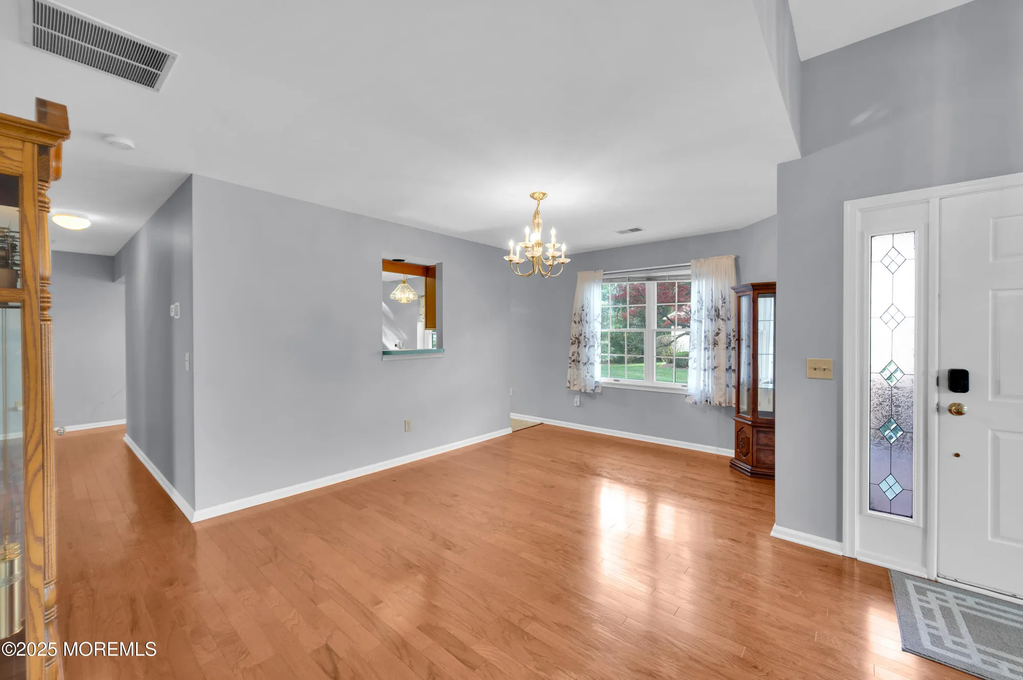 Property Slideshow image 14 of 40 | 2221 s chanticleer ct, Toms River, NJ, 08755