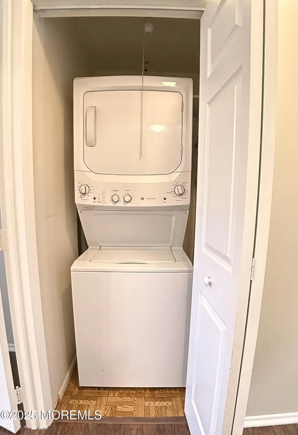 Property Slideshow image 10 of 18 | 94d edinburgh ln, Lakewood, NJ, 08701