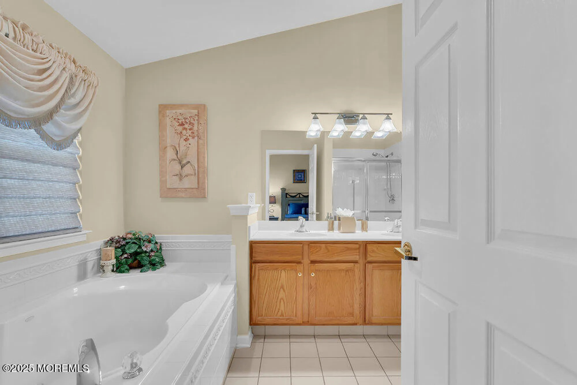 Property Slideshow image 28 of 58 | 93 cypress point ln, Jackson, NJ, 08527
