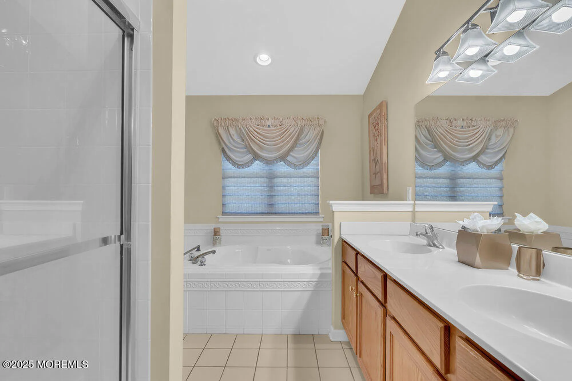 Property Slideshow image 29 of 58 | 93 cypress point ln, Jackson, NJ, 08527