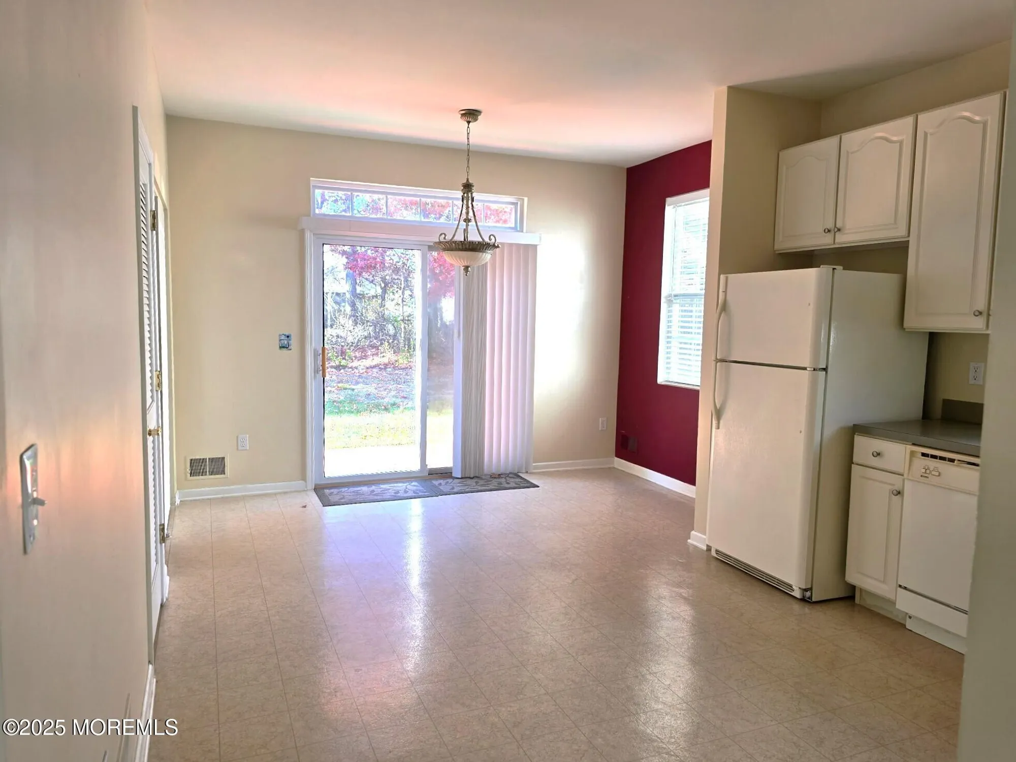 Property Slideshow image 9 of 20 | 50 marigold ln, Little Egg Harbor, NJ, 08087