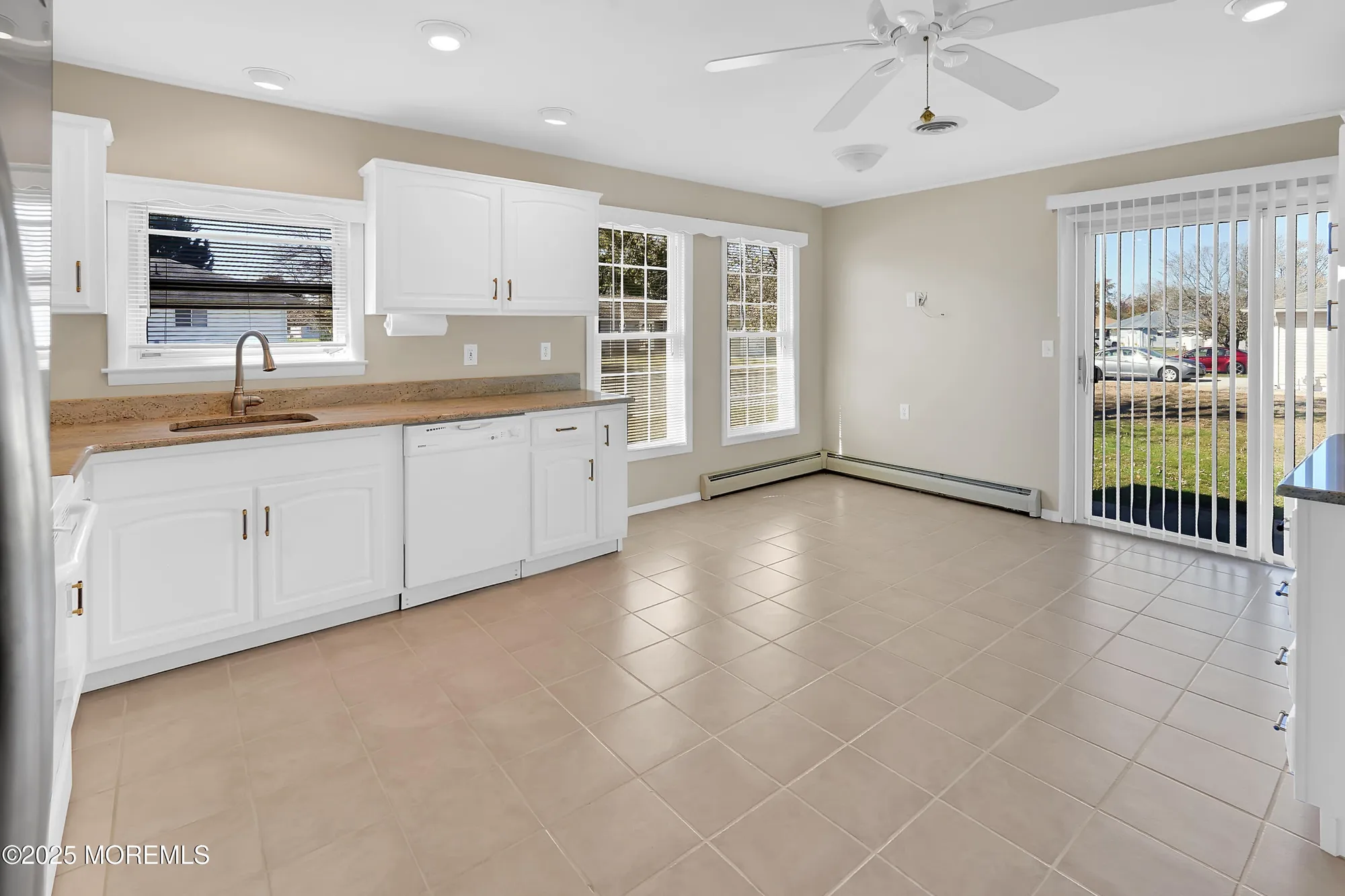 Property Slideshow image 11 of 32 | 306 saint thomas dr, Toms River, NJ, 08757