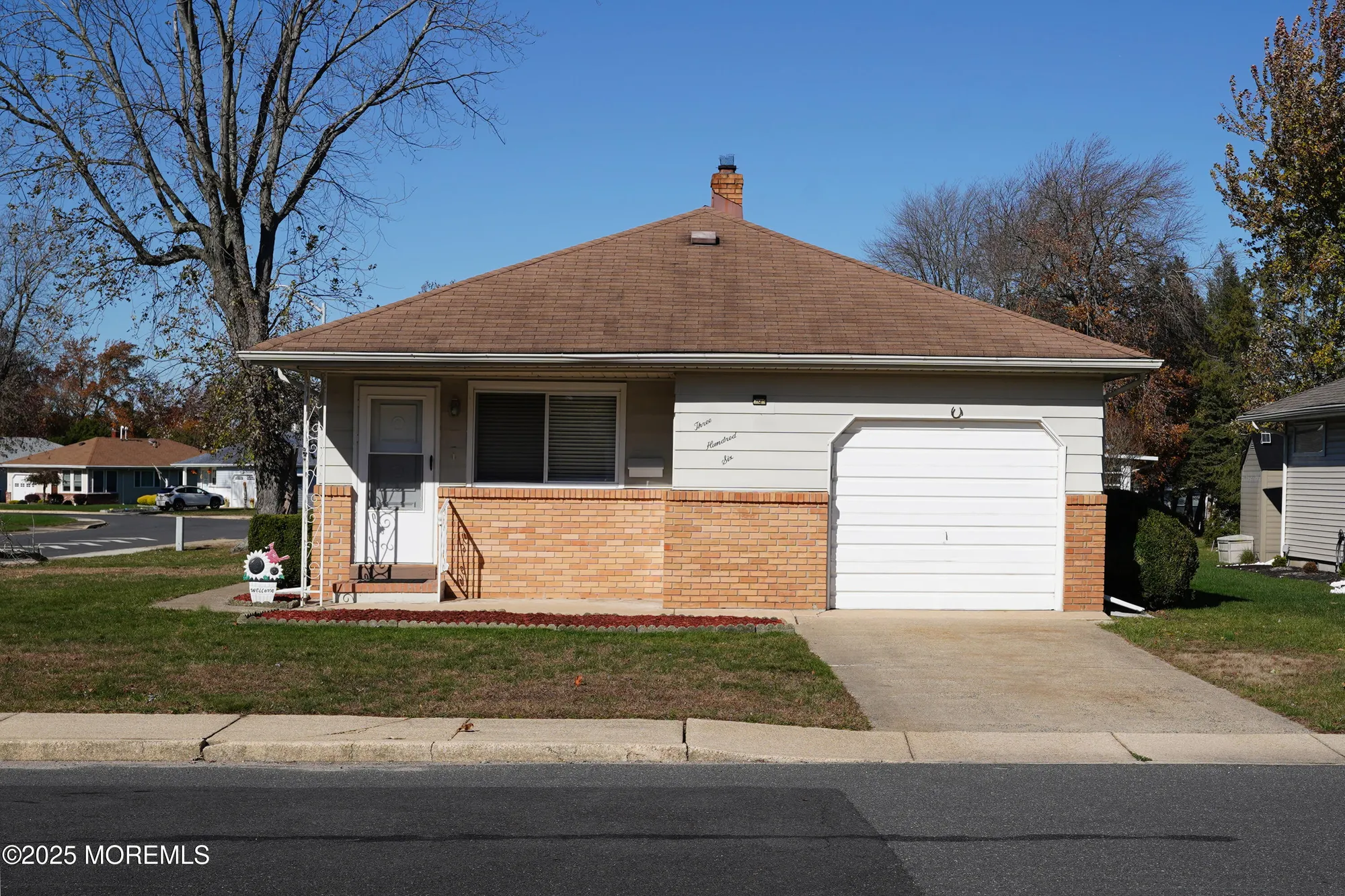 Property Slideshow image 1 of 32 | 306 saint thomas dr, Toms River, NJ, 08757