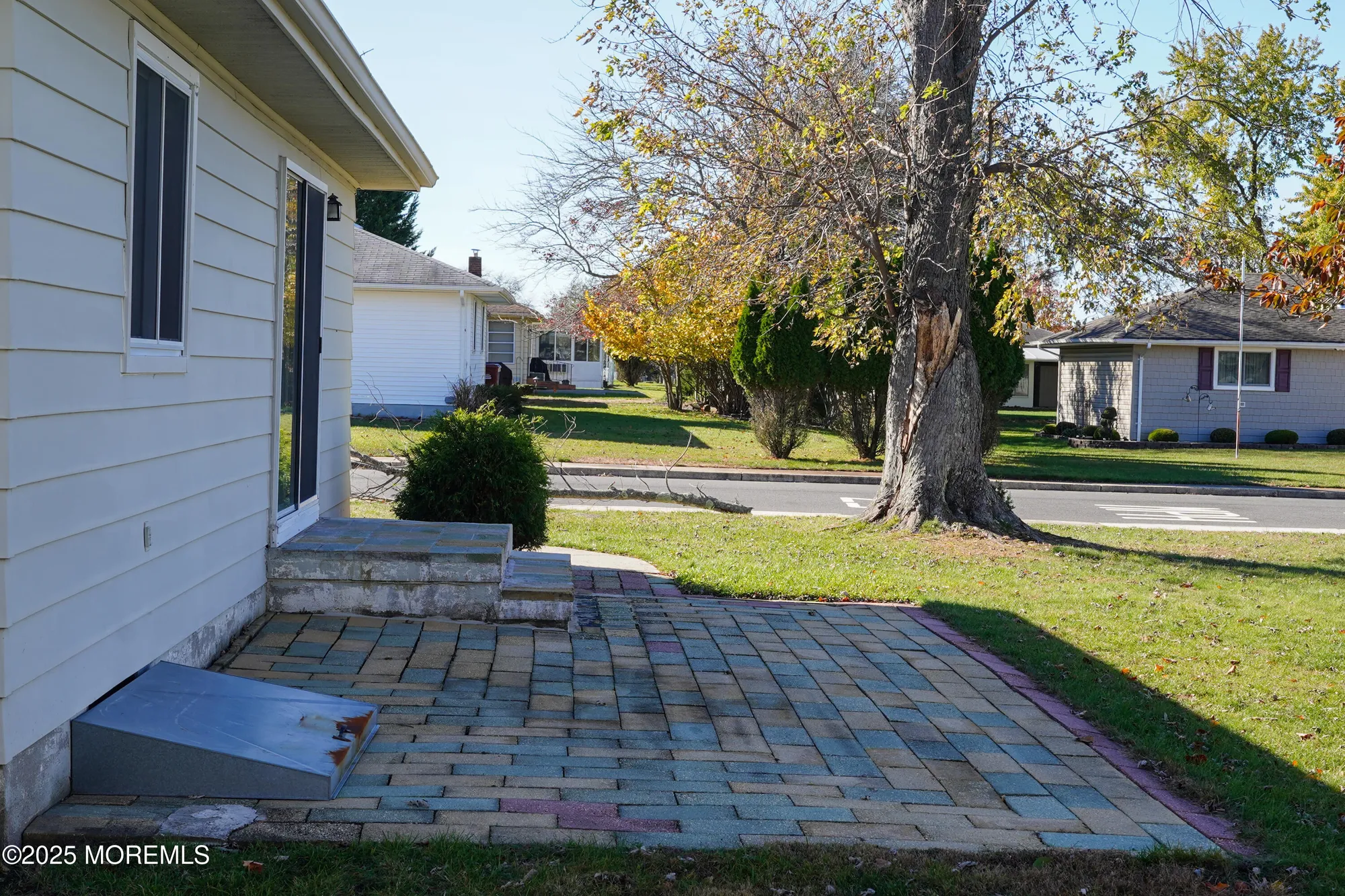 Property Slideshow image 24 of 32 | 306 saint thomas dr, Toms River, NJ, 08757