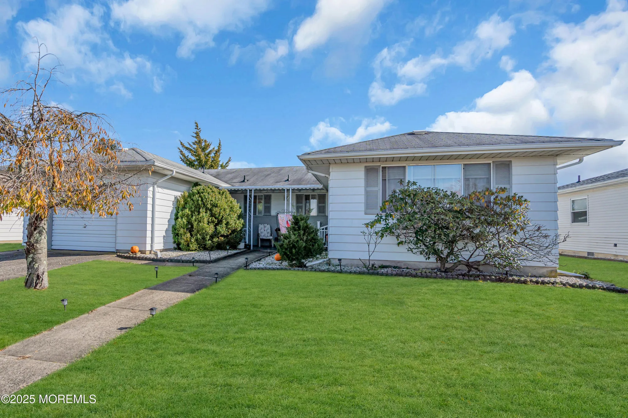 Property Slideshow image 2 of 29 | 125 liberta dr, Toms River, NJ, 08757