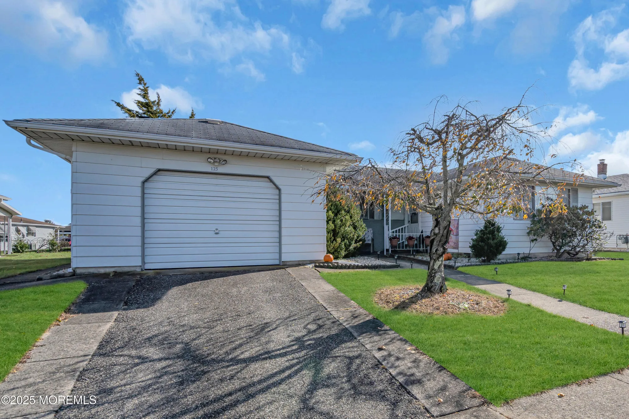 Property Slideshow image 5 of 29 | 125 liberta dr, Toms River, NJ, 08757