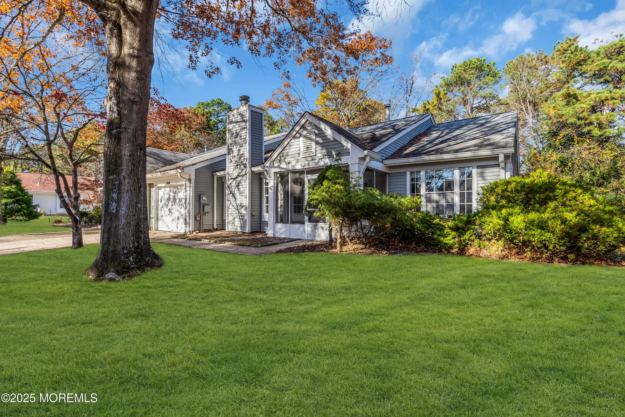 Property Slideshow image 2 of 38 | 1111b thornbury ln, Manchester, NJ, 08759