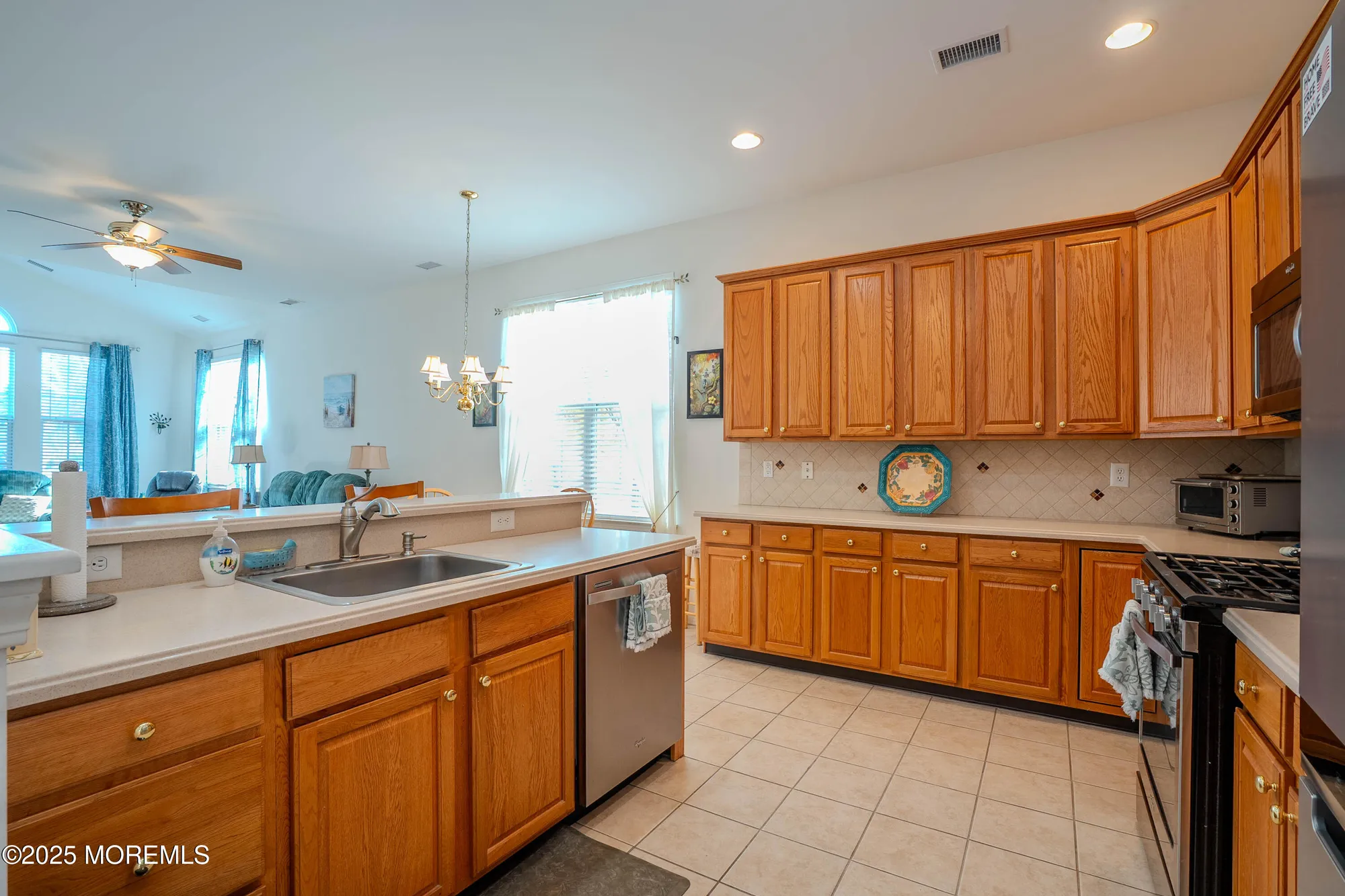 Property Slideshow image 9 of 32 | 45 banbury ln, Jackson, NJ, 08527