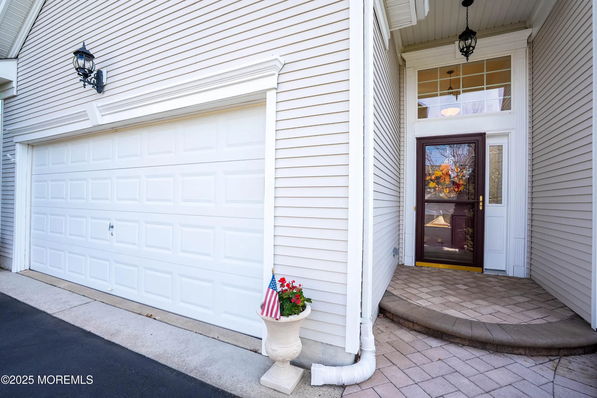 Property Slideshow image 4 of 32 | 45 banbury ln, Jackson, NJ, 08527