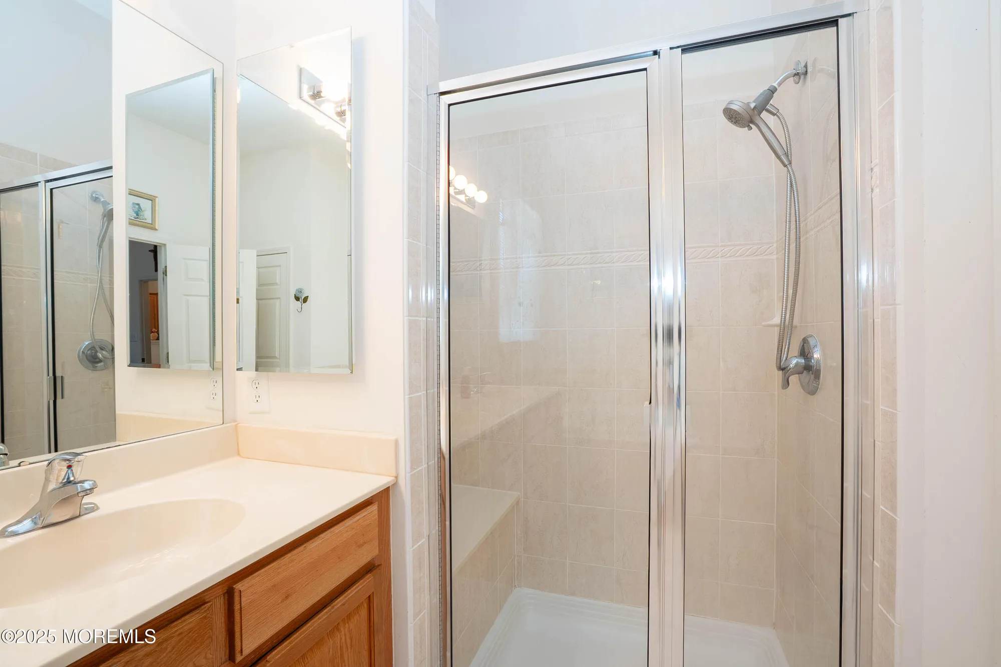 Property Slideshow image 18 of 32 | 45 banbury ln, Jackson, NJ, 08527