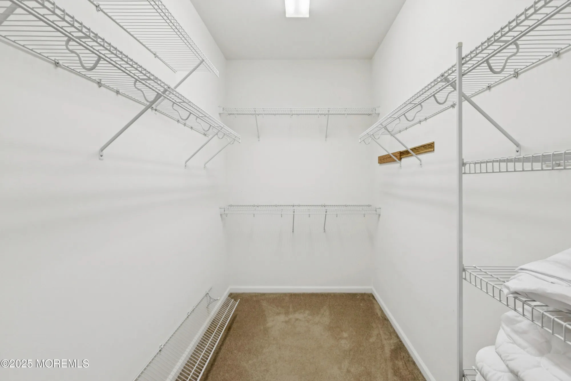 Property Slideshow image 16 of 35 | 70 cromwell ln, Jackson, NJ, 08527