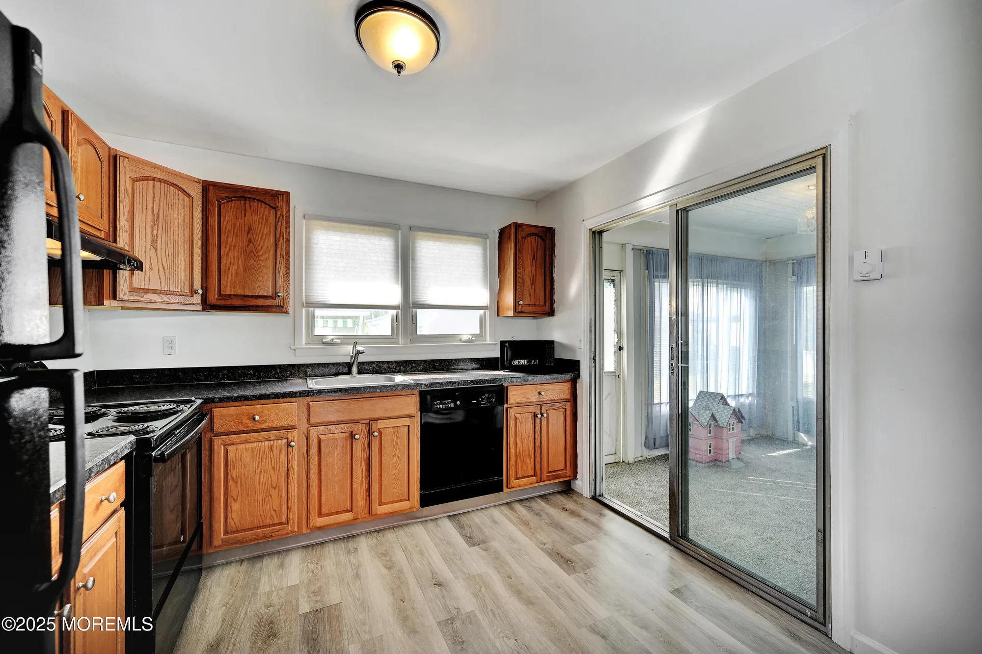 Property Slideshow image 11 of 21 | 18 westport dr # 71, Whiting, NJ, 08759