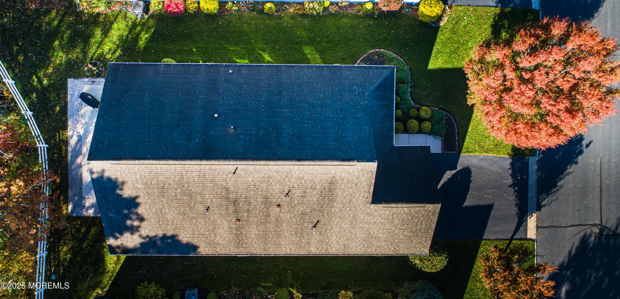 Property Slideshow image 3 of 35 | 70 cromwell ln, Jackson, NJ, 08527