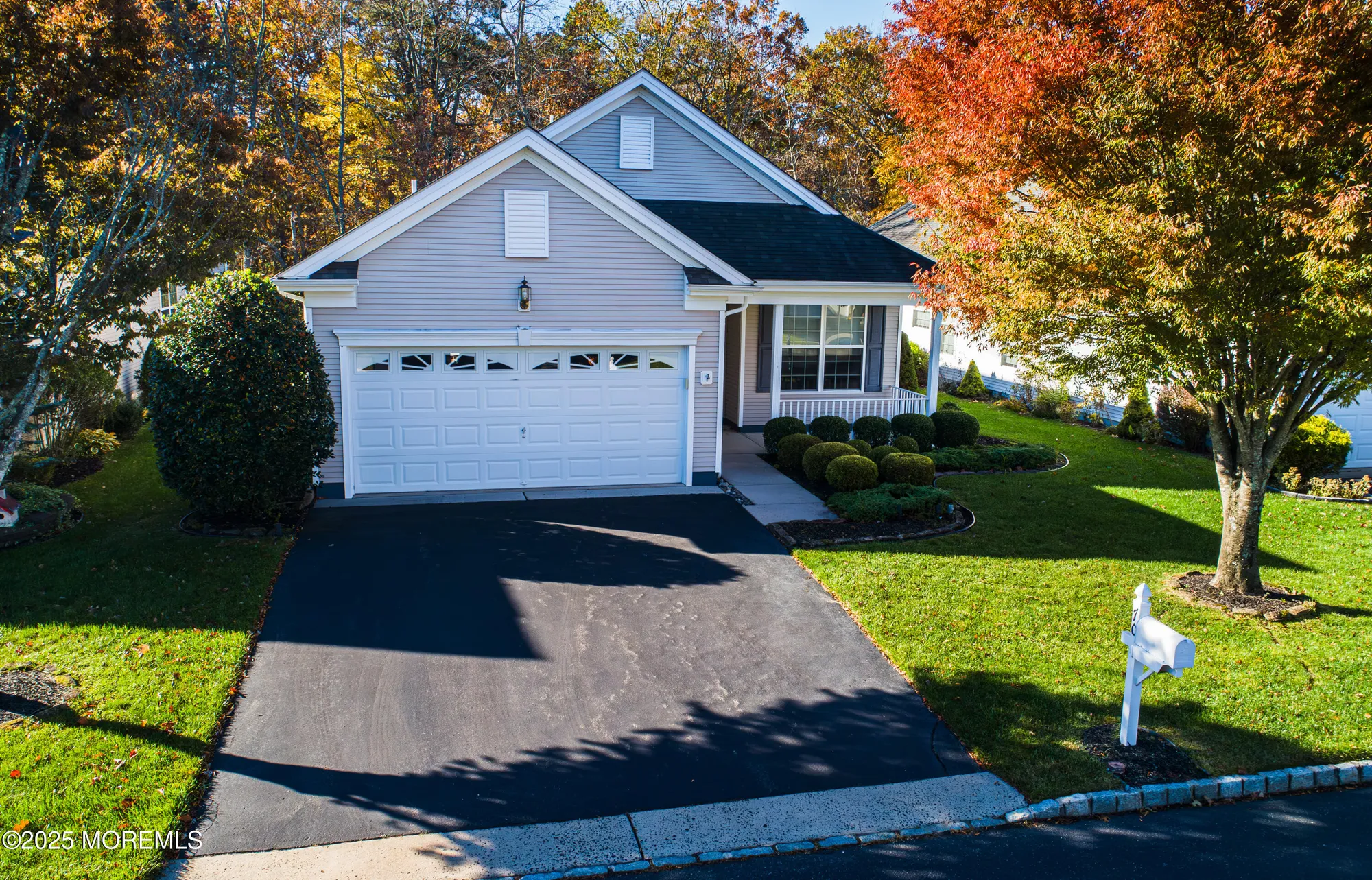 Property Slideshow image 1 of 35 | 70 cromwell ln, Jackson, NJ, 08527