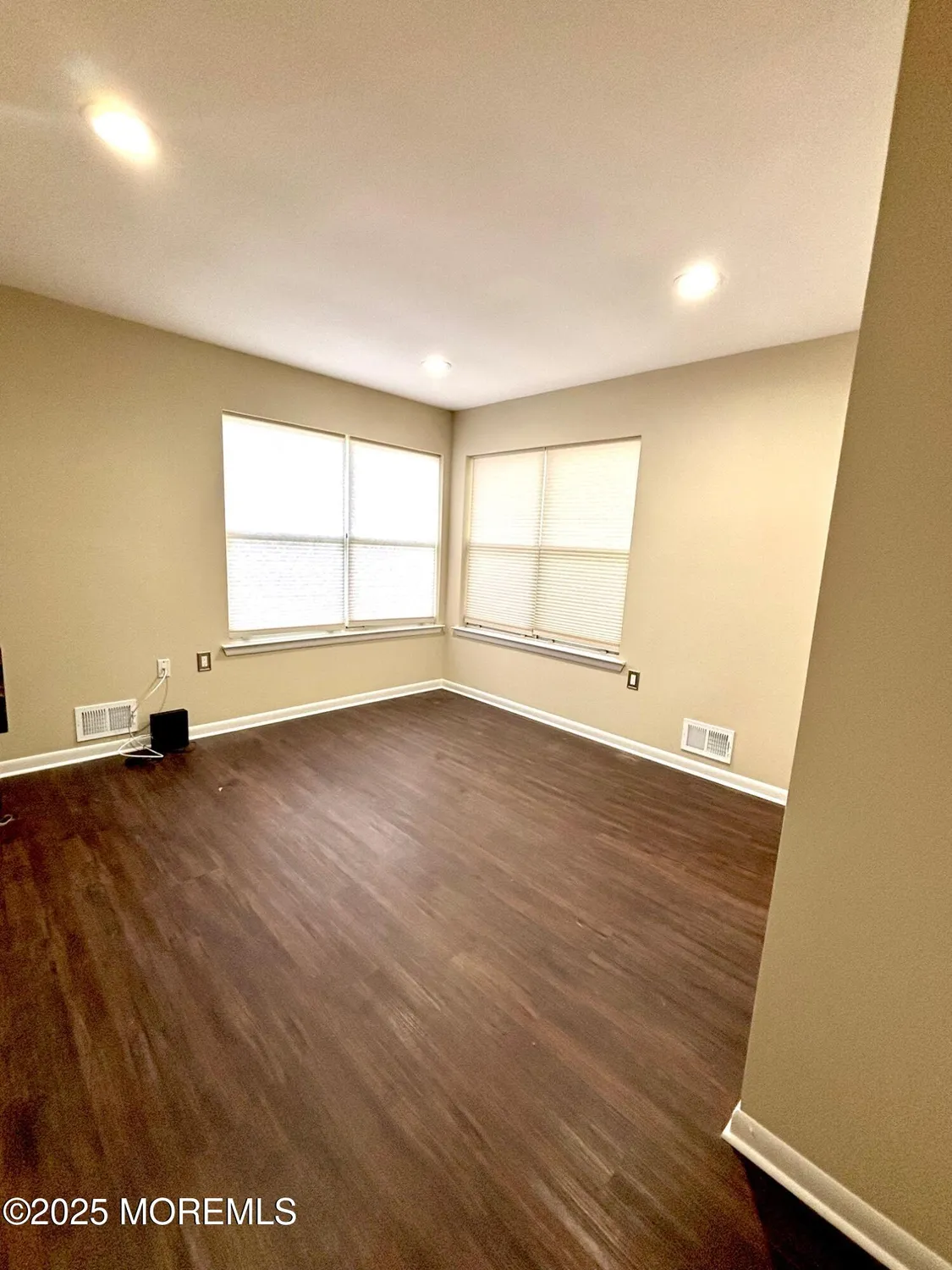 Property Slideshow image 13 of 15 | 201 forsythia ln, Englishtown, NJ, 07726