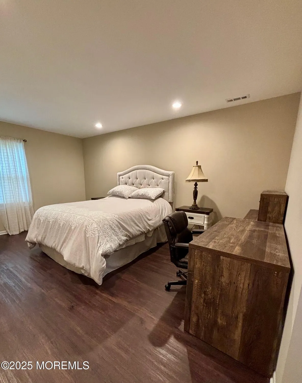 Property Slideshow image 10 of 15 | 201 forsythia ln, Englishtown, NJ, 07726