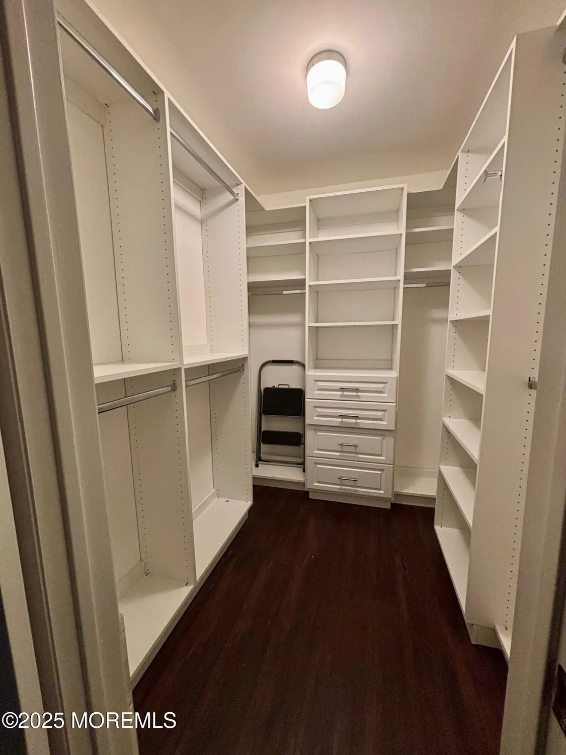 Property Slideshow image 12 of 15 | 201 forsythia ln, Englishtown, NJ, 07726