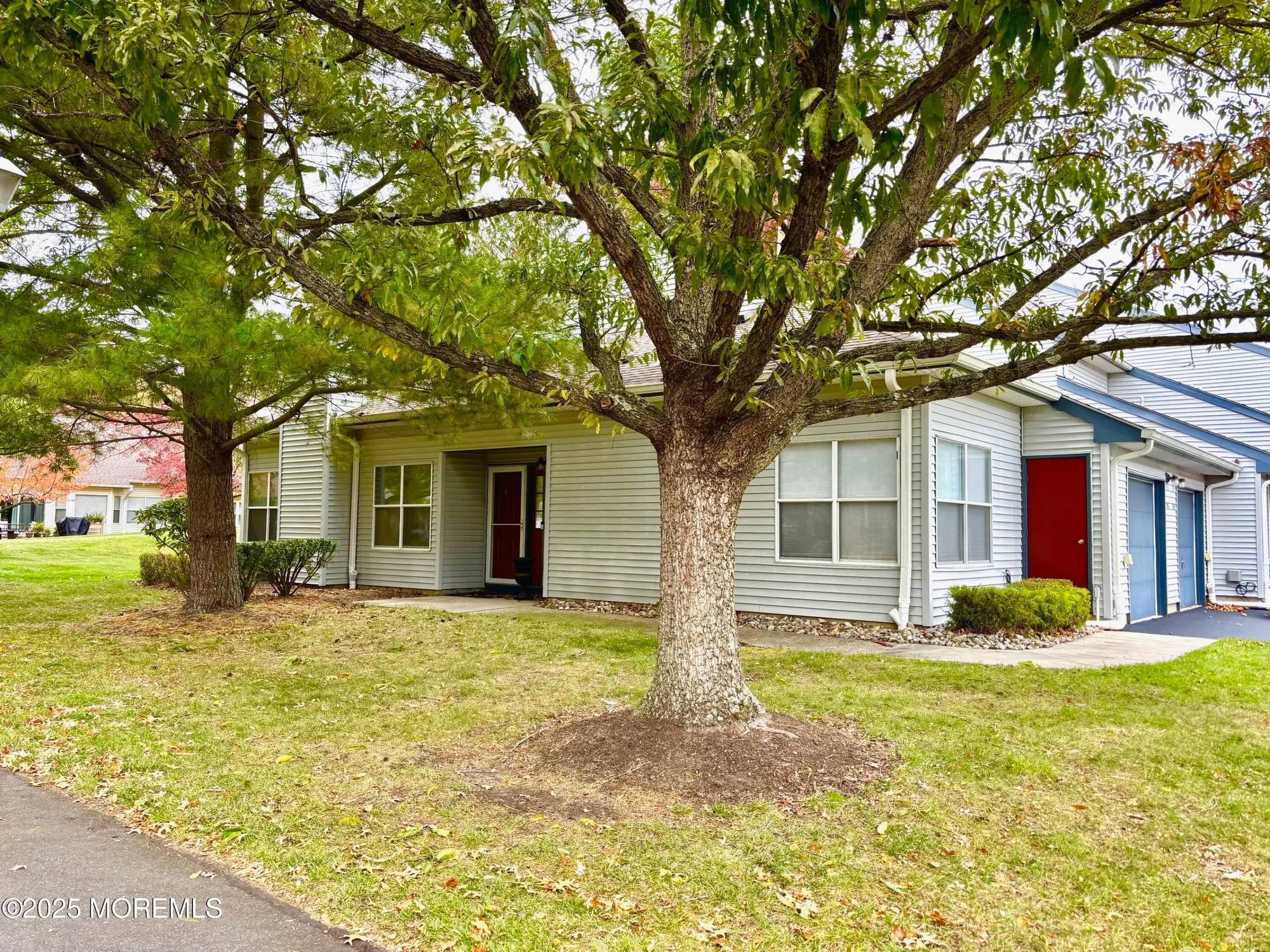 Property Slideshow image 15 of 15 | 201 forsythia ln, Englishtown, NJ, 07726