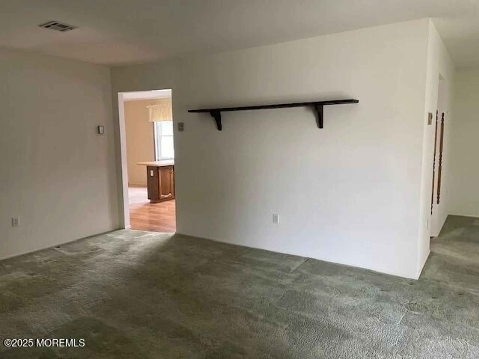 Property Slideshow image 3 of 25 | 42 lauren ln, Brick, NJ, 08723