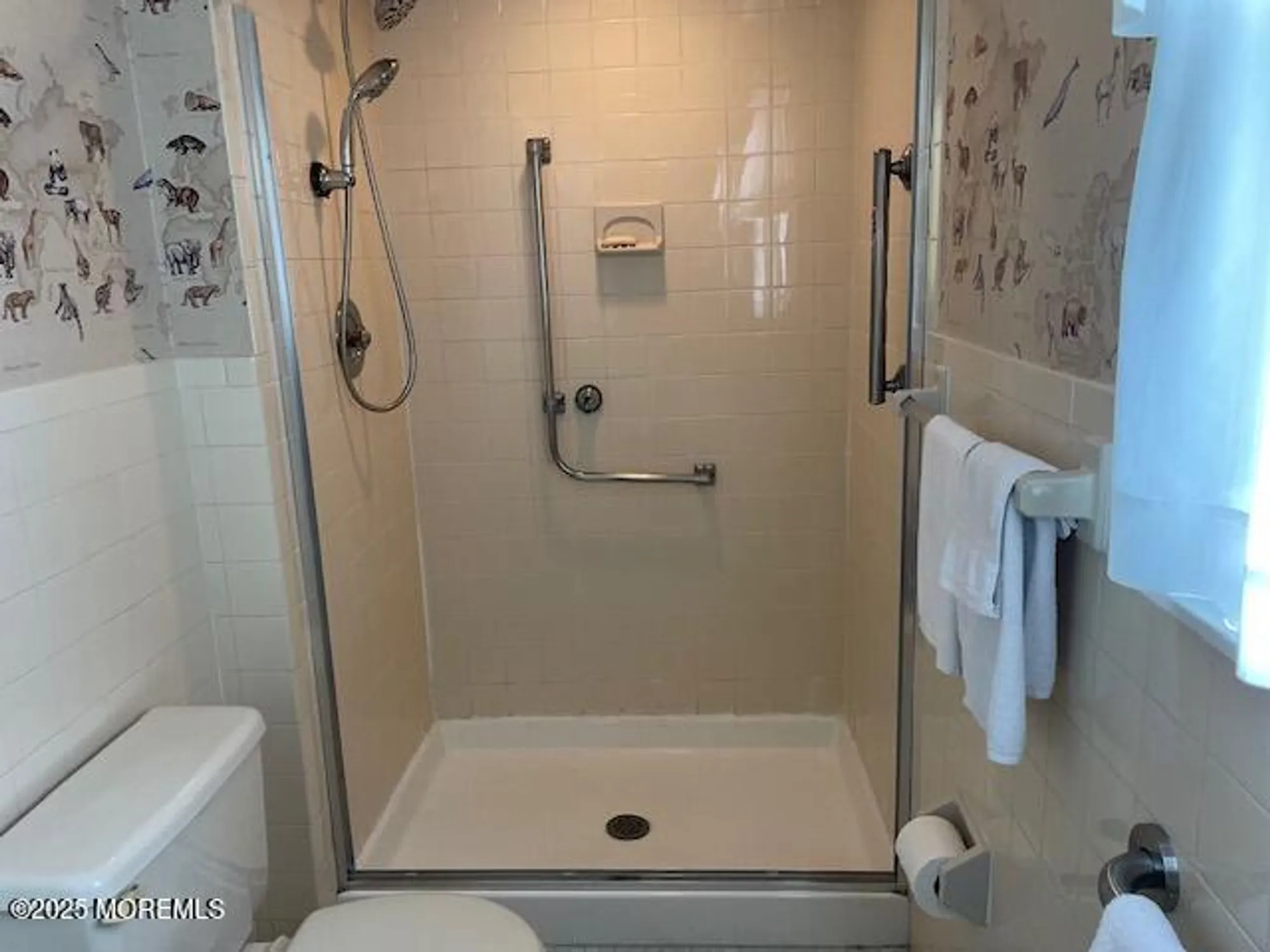 Property Slideshow image 24 of 25 | 42 lauren ln, Brick, NJ, 08723