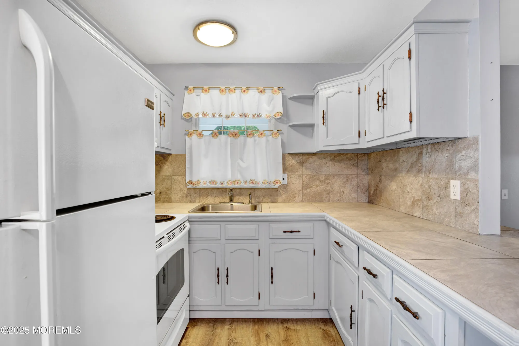 Property Slideshow image 9 of 25 | 7 lexington dr d, Whiting, NJ, 08759