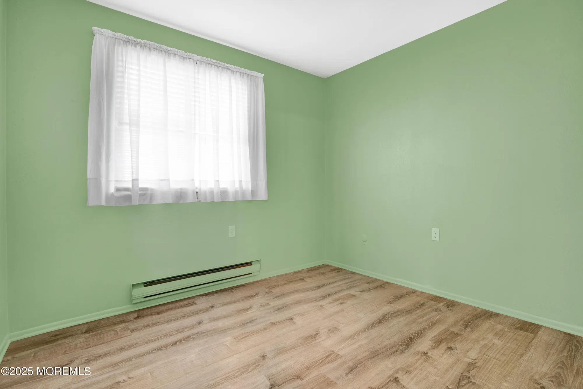 Property Slideshow image 16 of 25 | 7 lexington dr d, Whiting, NJ, 08759