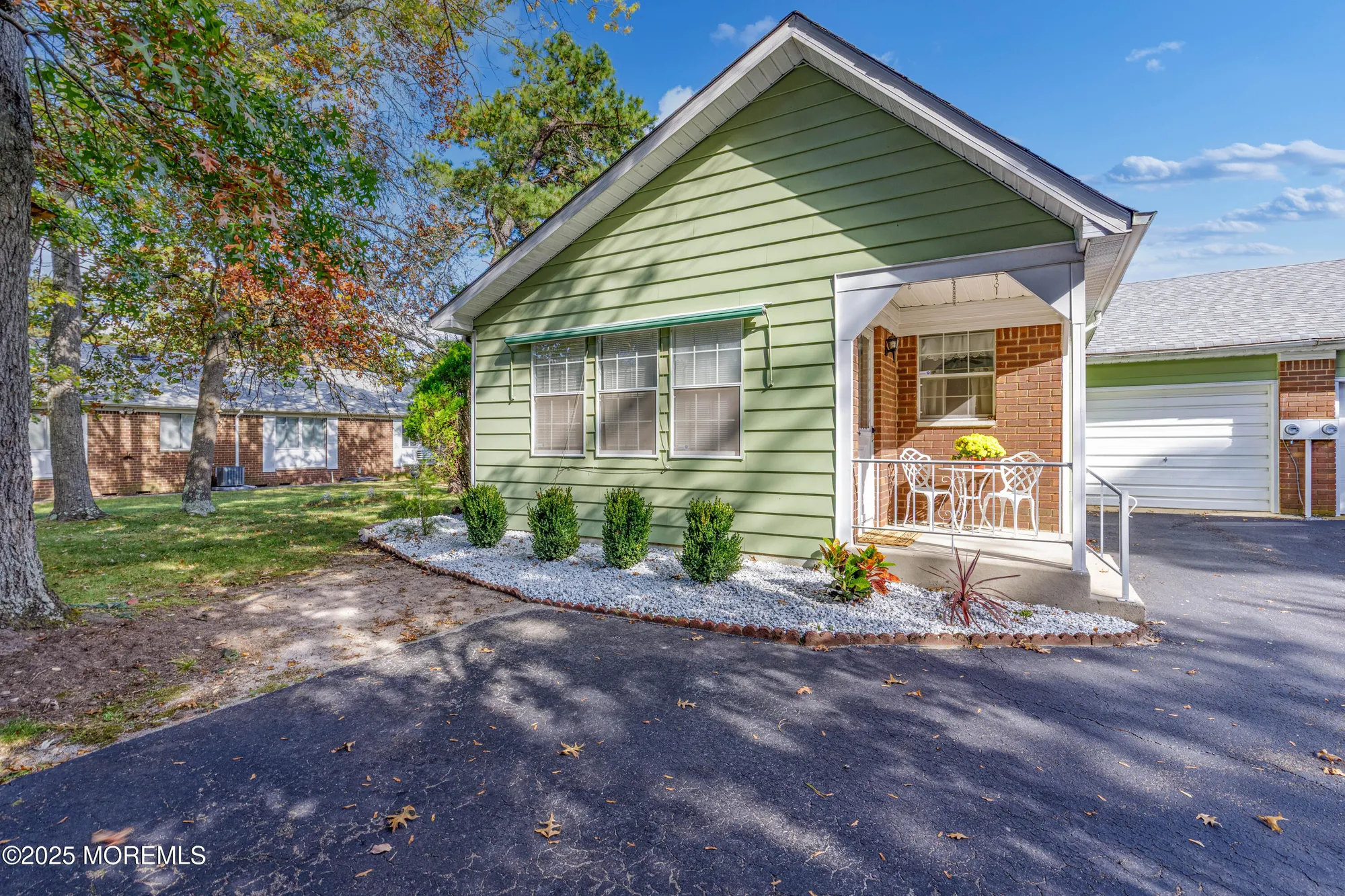 Property Slideshow image 2 of 25 | 7 lexington dr d, Whiting, NJ, 08759