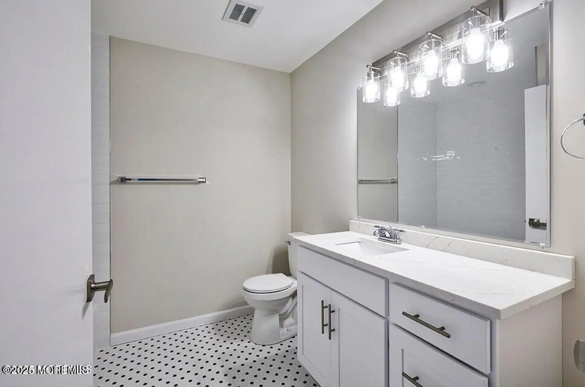 Property Slideshow image 18 of 22 | 78d buckingham dr, Manchester, NJ, 08759