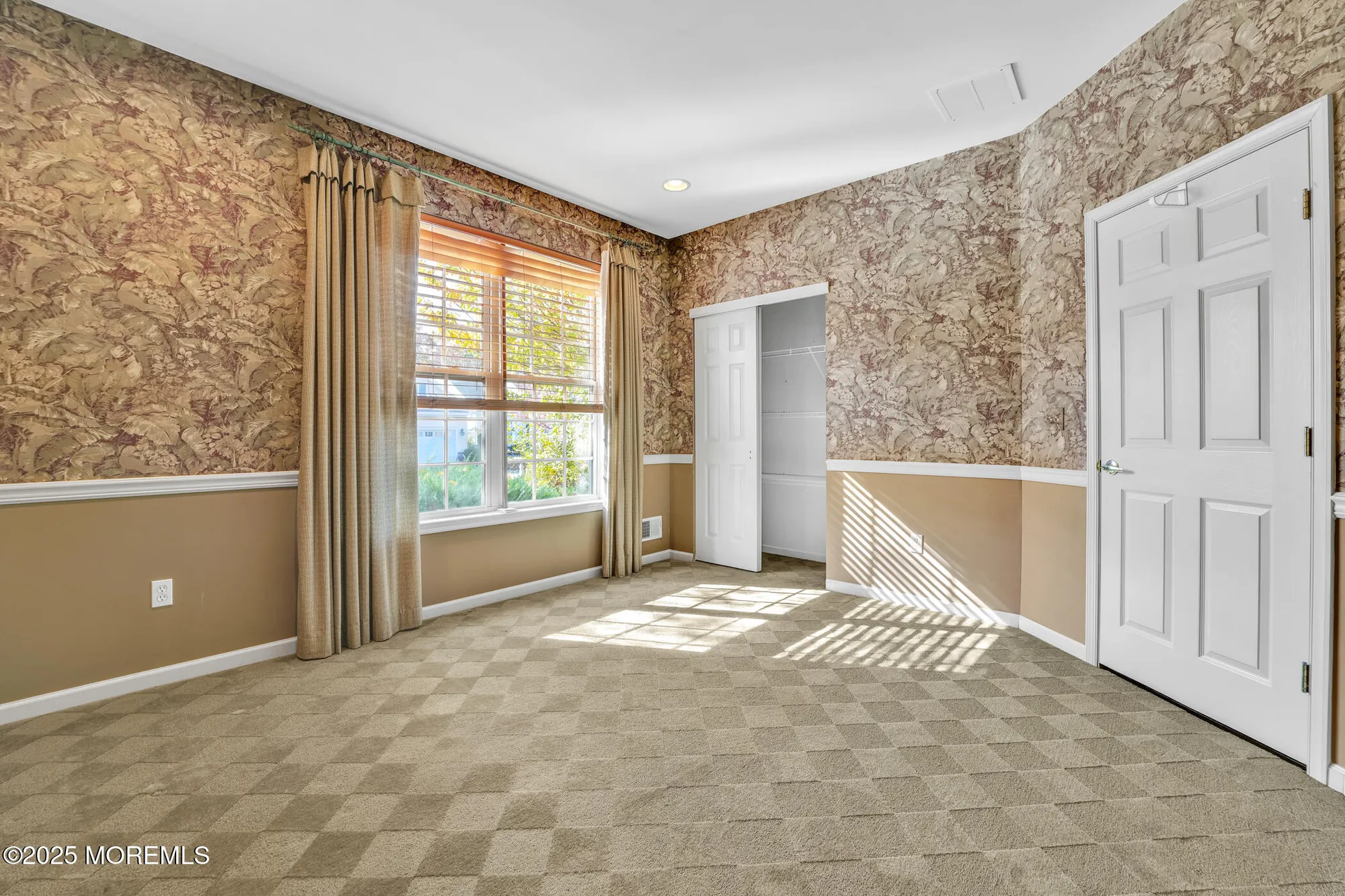 Property Slideshow image 21 of 28 | 27 mission way, Barnegat, NJ, 08005