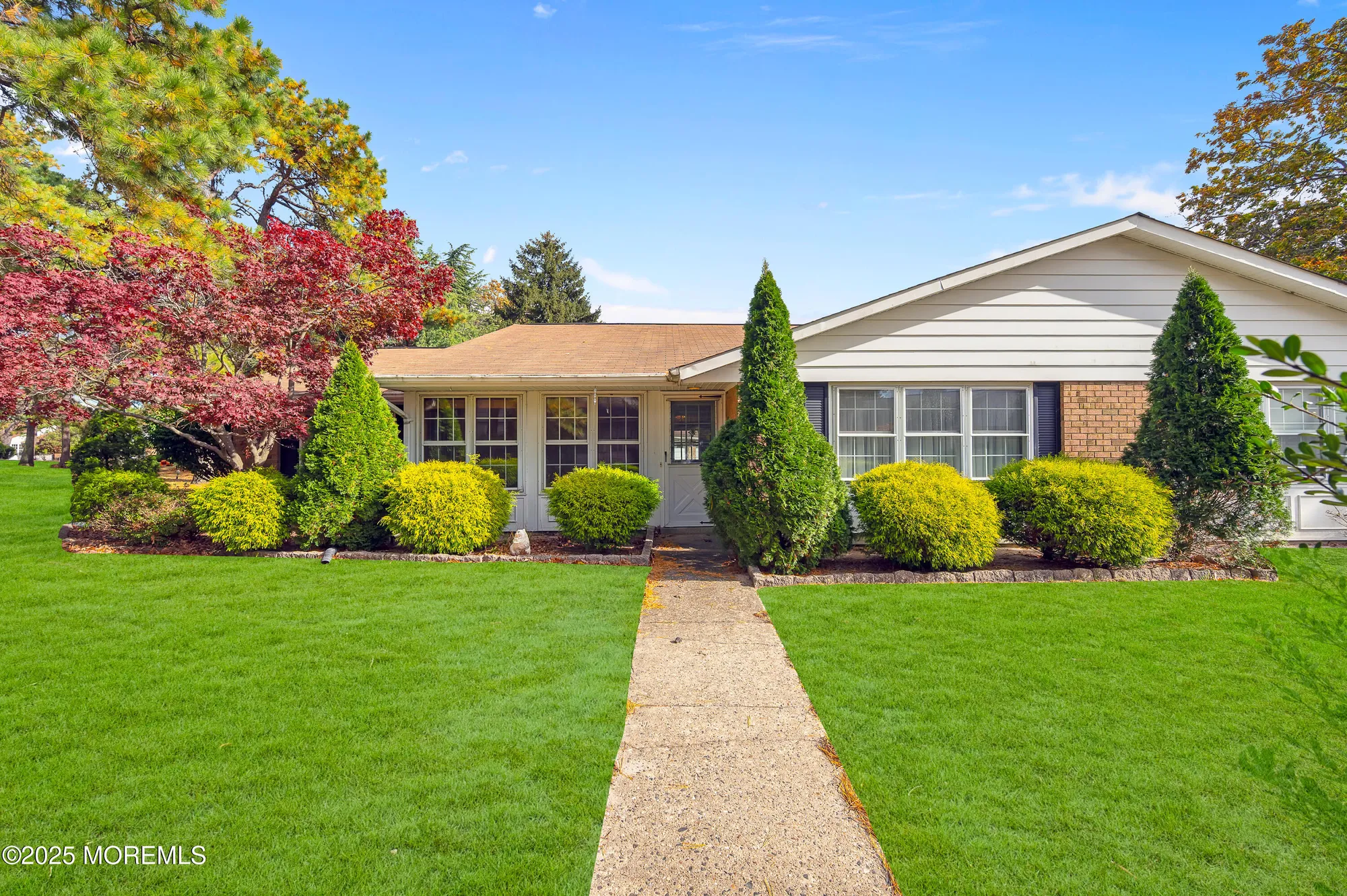 Property Slideshow image 2 of 27 | 19a edinburgh ln, Manchester, NJ, 08759