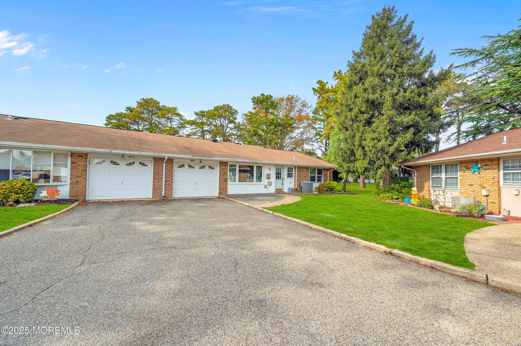 Property Slideshow image 26 of 27 | 19a edinburgh ln, Manchester, NJ, 08759