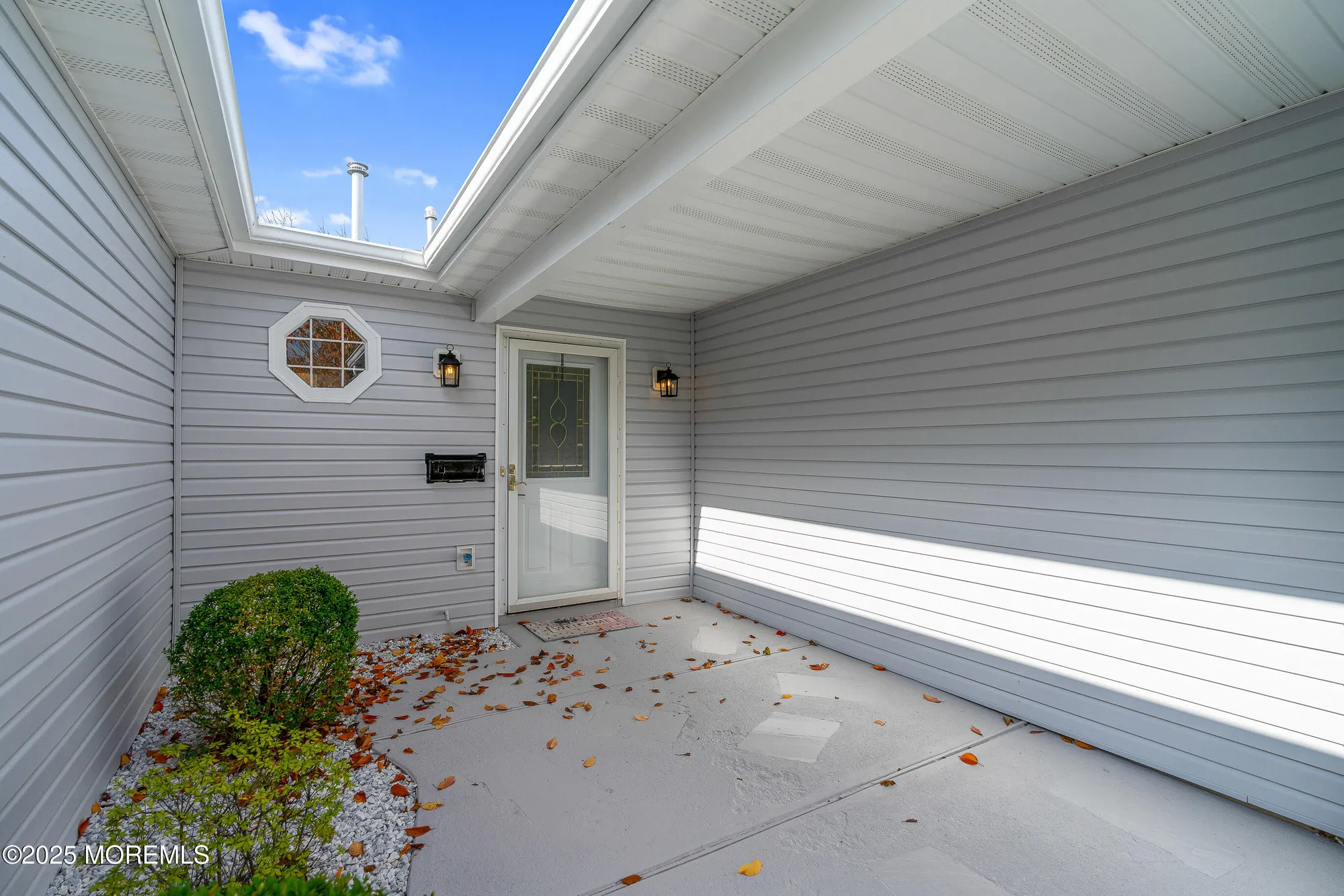 Property Slideshow image 4 of 42 | 42 sidney ct, Brick, NJ, 08724
