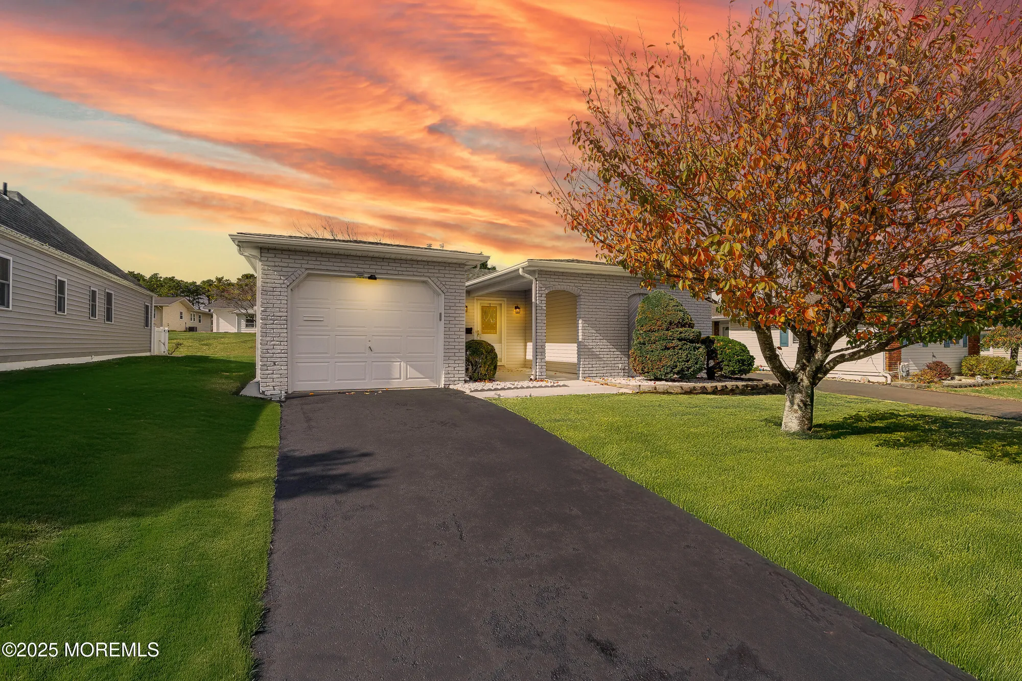 Property Slideshow image 1 of 42 | 42 sidney ct, Brick, NJ, 08724