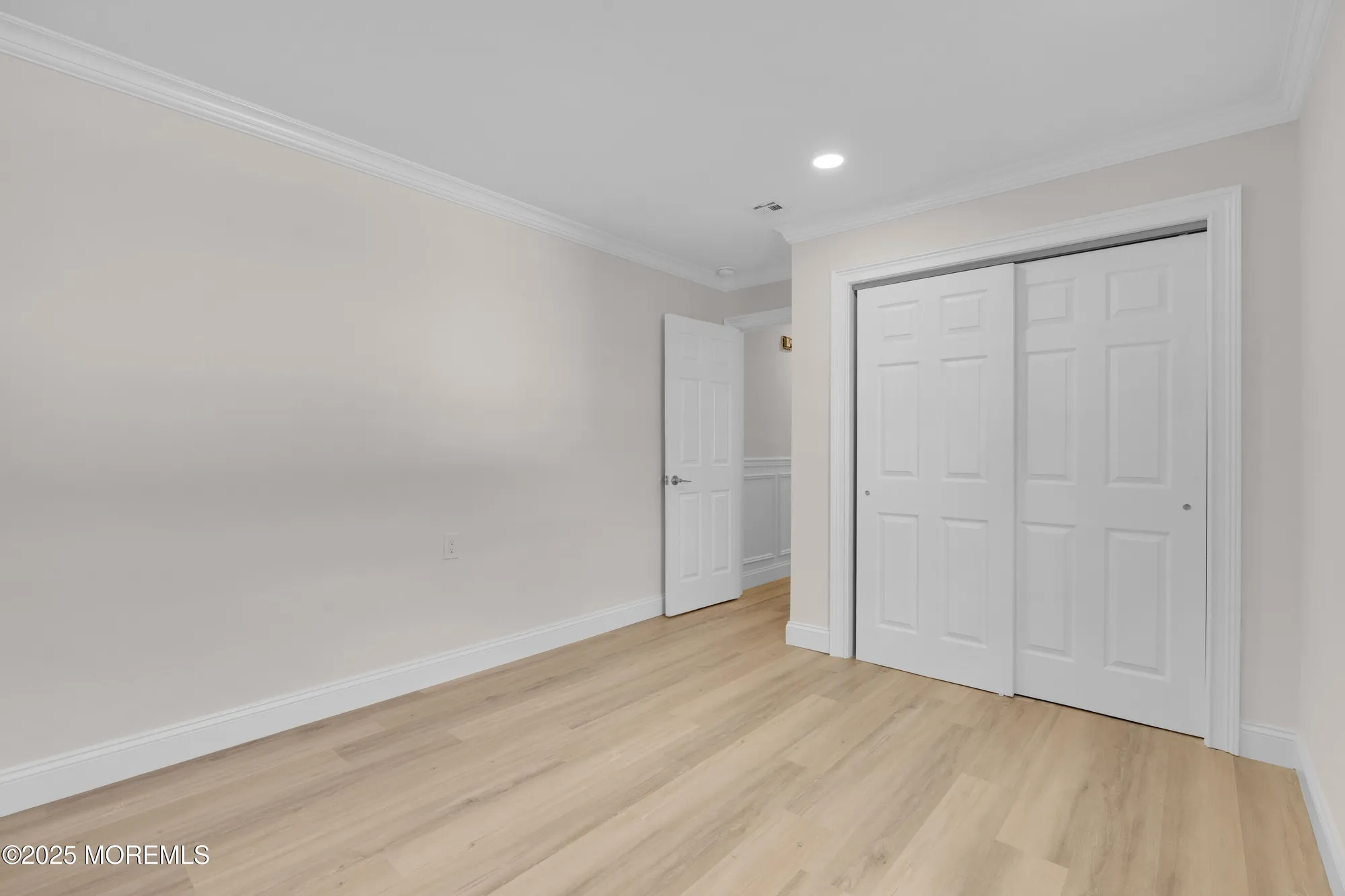 Property Slideshow image 8 of 42 | 42 sidney ct, Brick, NJ, 08724